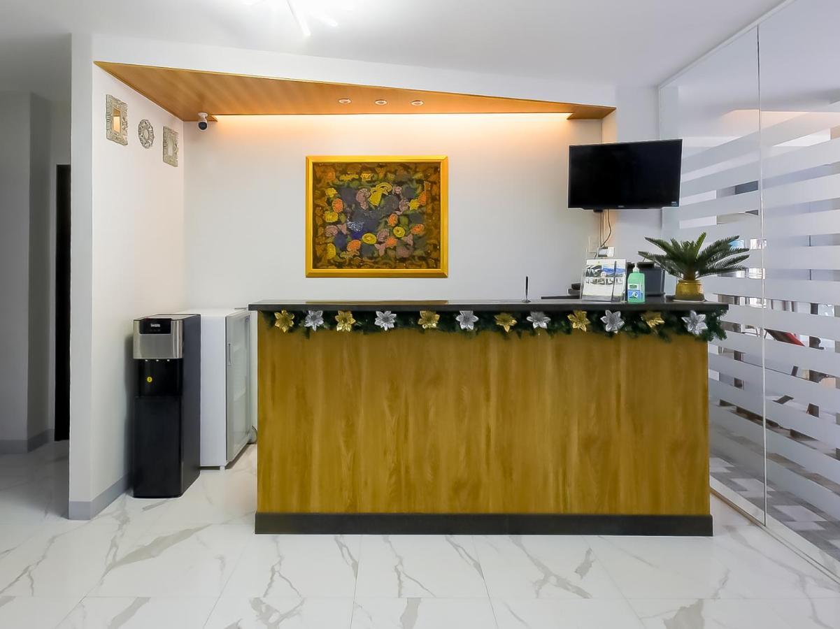 Oyo 848 Dona Aurora Condotel Quezon City Εξωτερικό φωτογραφία