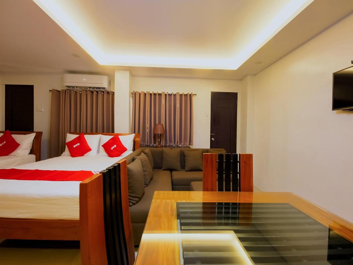 Oyo 848 Dona Aurora Condotel Quezon City Εξωτερικό φωτογραφία