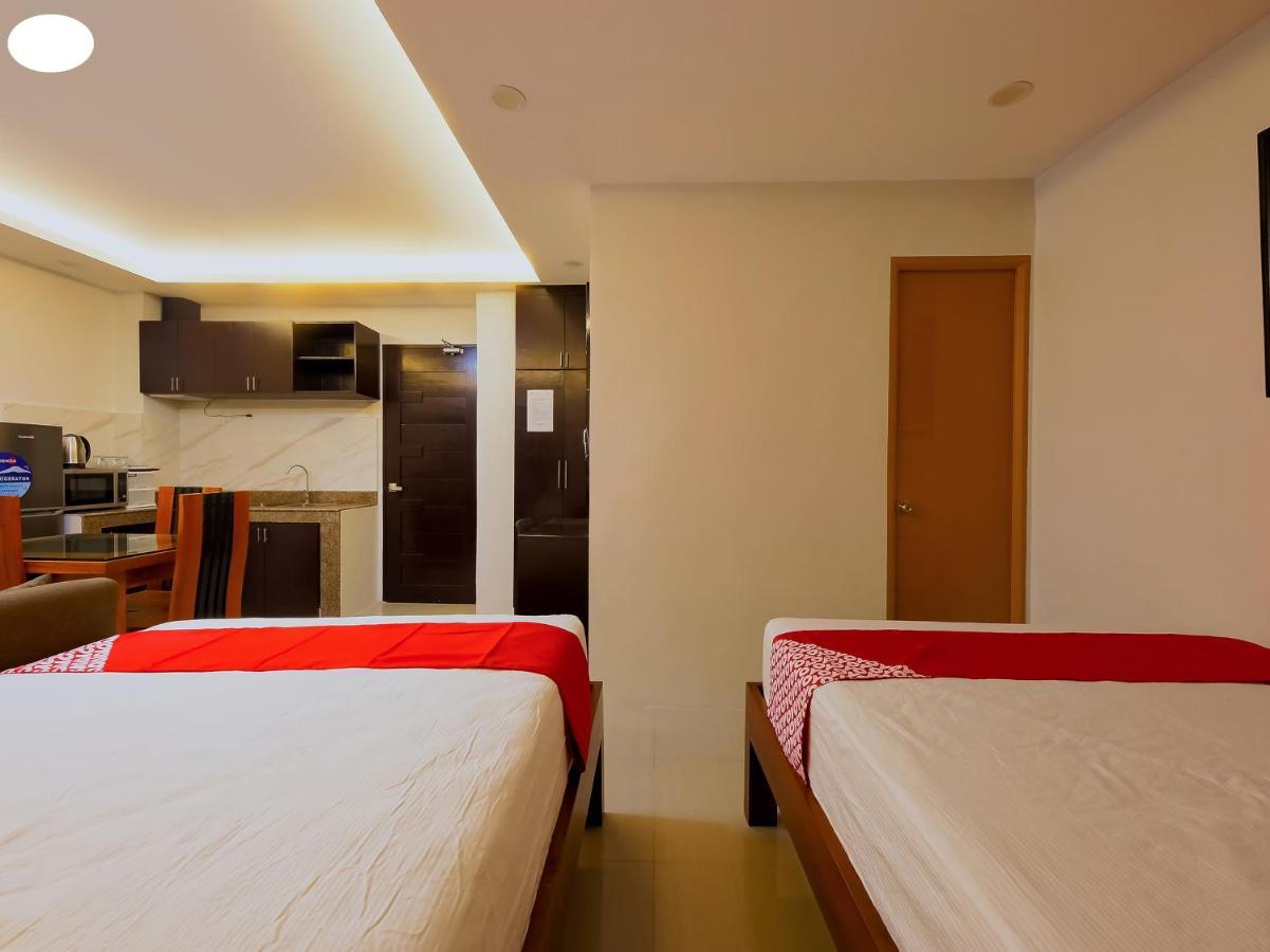 Oyo 848 Dona Aurora Condotel Quezon City Εξωτερικό φωτογραφία